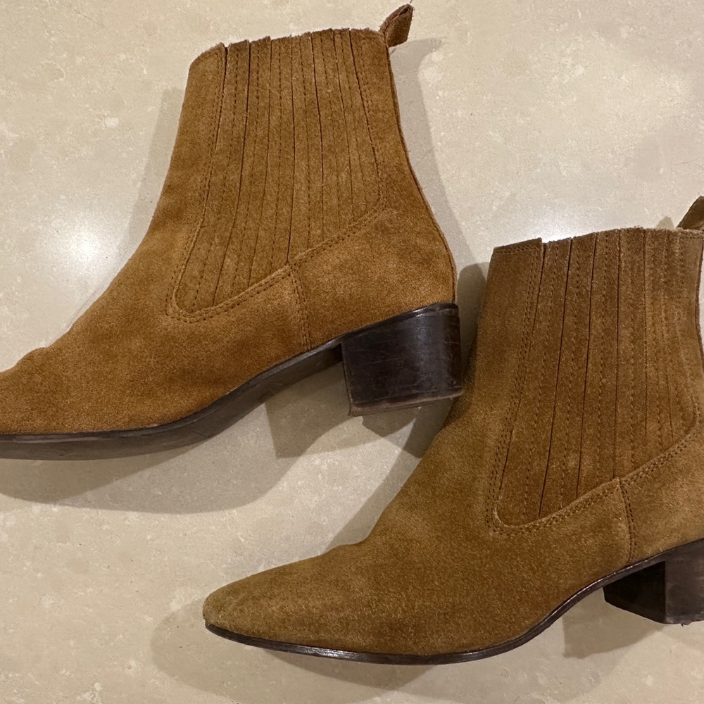 Zara Tan Suede Ankle Boots - size 7.5 US (size 38)
